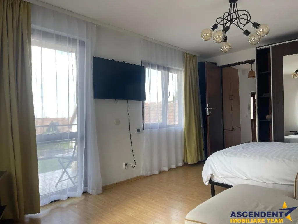 Garsoniera, priveliste frumoasa, pet friendly, loc parcare, Schei,Brasov - foto 3