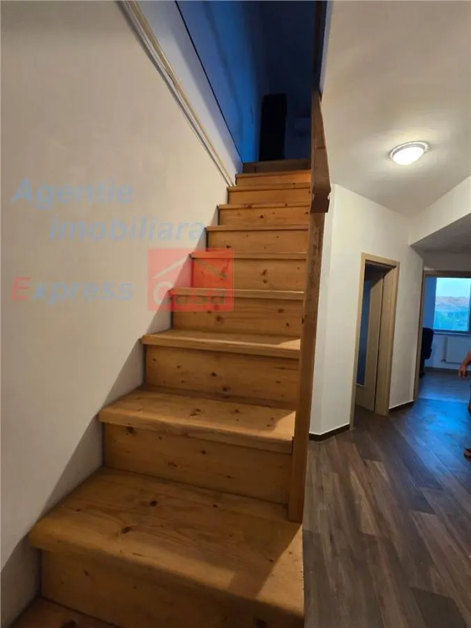 Apartament spatios tip duplex de vanzare, Cartierul Visoianu, Iasi - foto 10