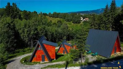 FILM!Ansamblu case mobilate, echipate, 5.700mp teren, rezidential/ investitie, Bran, Moieciu,Brasov - foto 13