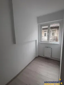 Proprietate pe + 2 camere,regim vila,arie decomandata,renovat,Central,Brasov - foto 8
