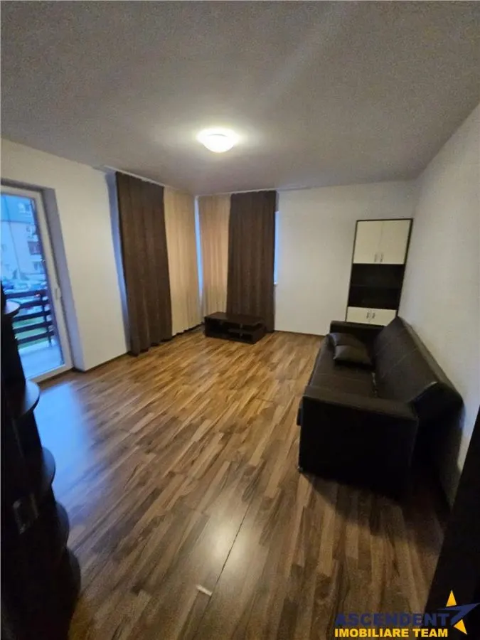 Structura frumoasa, etaj1, complex rezidential Sanpetru, Brasov - foto 1