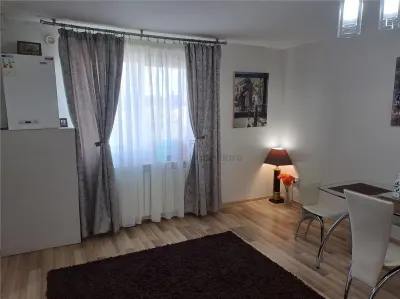Apartament cu 3 camere de lux in zona centrala - foto 8