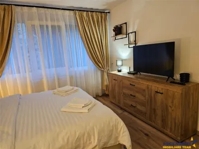 Decomandata, mobilat si echipata, rezidential/ investitional cu preluare business, Astra, Brasov - foto 7