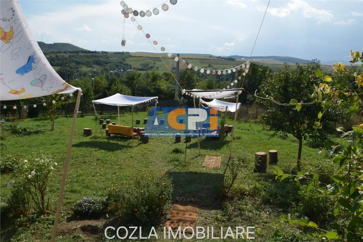 Pensiune rustica 670 mp, Dobreni, Neamt, amplasata pe lot teren 8900mp - foto 1