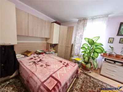 Imobil in zona ultracentrala, cu garaj propriu, anexa si view panoramic - foto 6