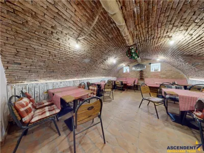 LIVE! Hotel+restaurant+magazin, Centrul Istoric - Piata Unirii, Brasov - foto 7