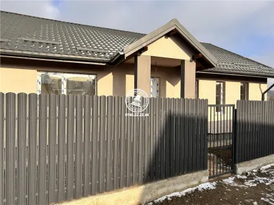 Vila cu 3 camere si 450mp teren in Lunca Cetatuii - foto 1