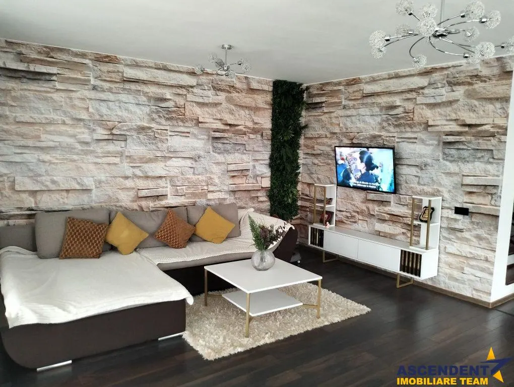 Casa eleganta, mobilata și utilata, 500 mp teren, Izvor, Brasov - foto 1