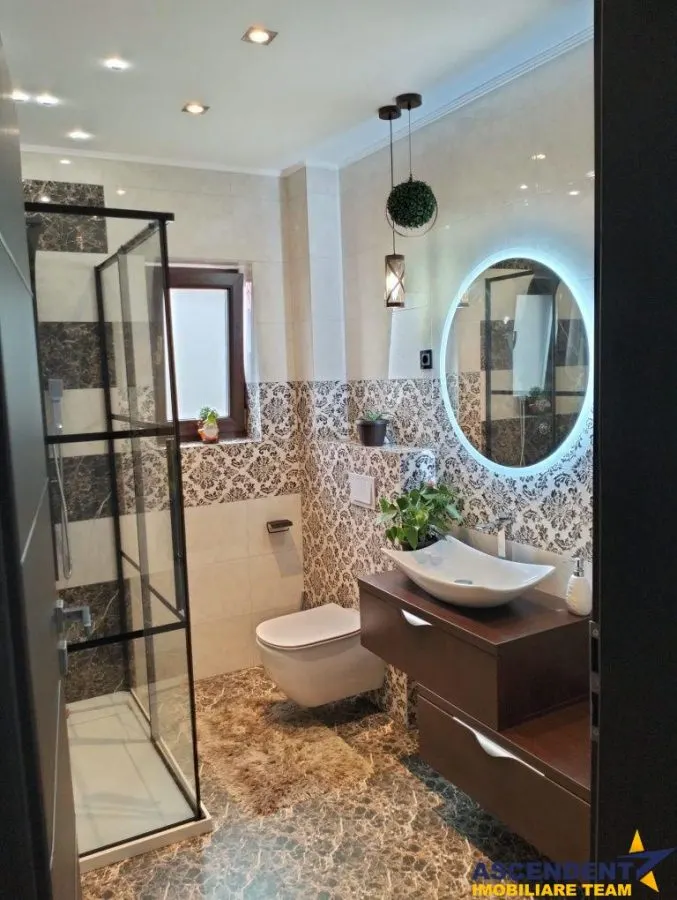 Casa eleganta, mobilata și utilata, 500 mp teren, Izvor, Brasov - foto 3