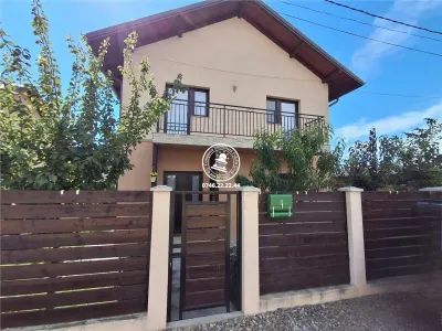 Vila  de vanzare  Valea Lupului, - foto 1