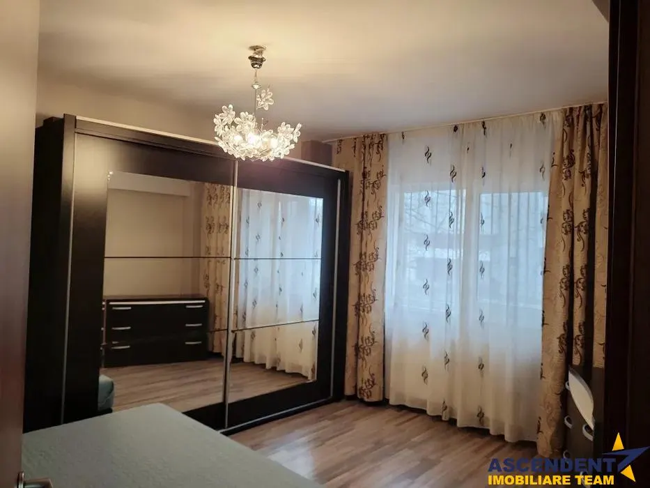 Centru Civic, Brasov - foto 3