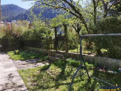 Casa renovabila, cu 1.600 mp, Schei, Brasov - foto 1