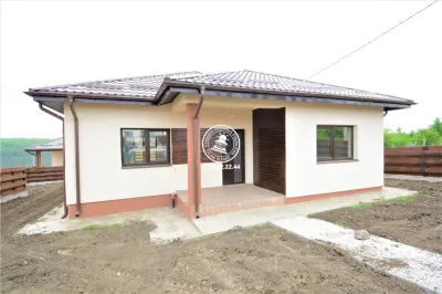 Vila  de vanzare  Valea Lupului, - foto 1