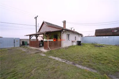 CASA CU 1173 MP TEREN | SALARD - foto 1