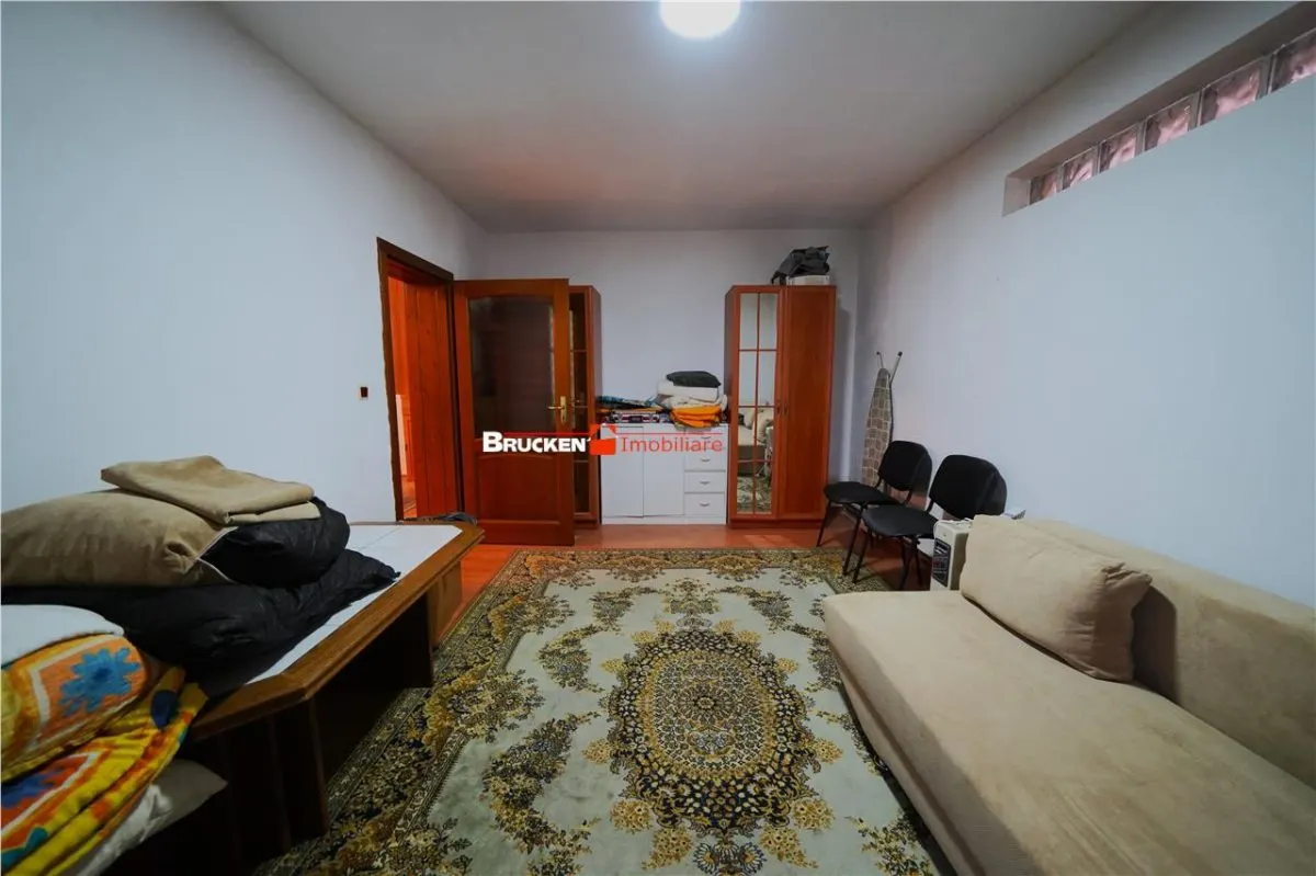 Proprietate adaptabila pentru familie extinsa | Alesd - foto 7