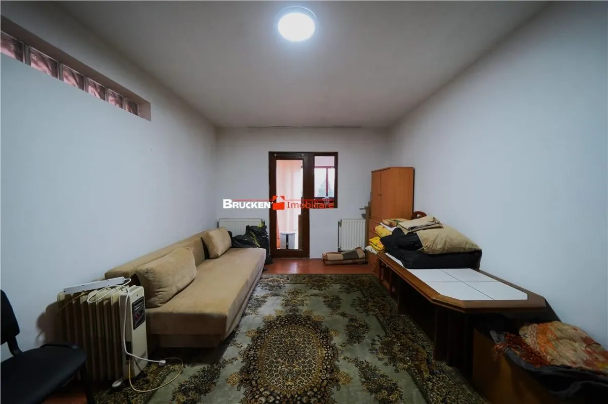 Proprietate adaptabila pentru familie extinsa | Alesd - foto 8