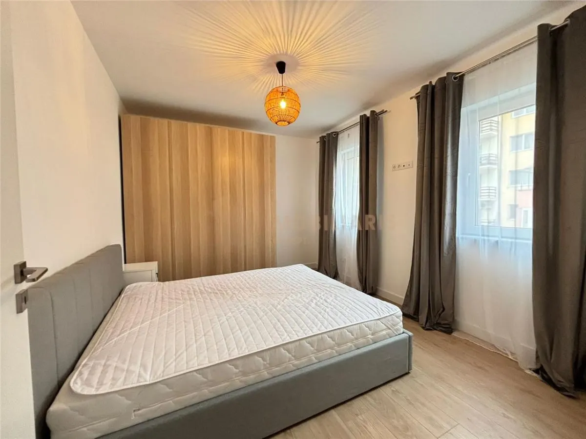 Apartament 2 camere bloc nou zona Lamaitei - foto 4