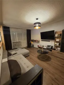 Apartament 2 camere zona Republicii-Caraiman - Ploiesti