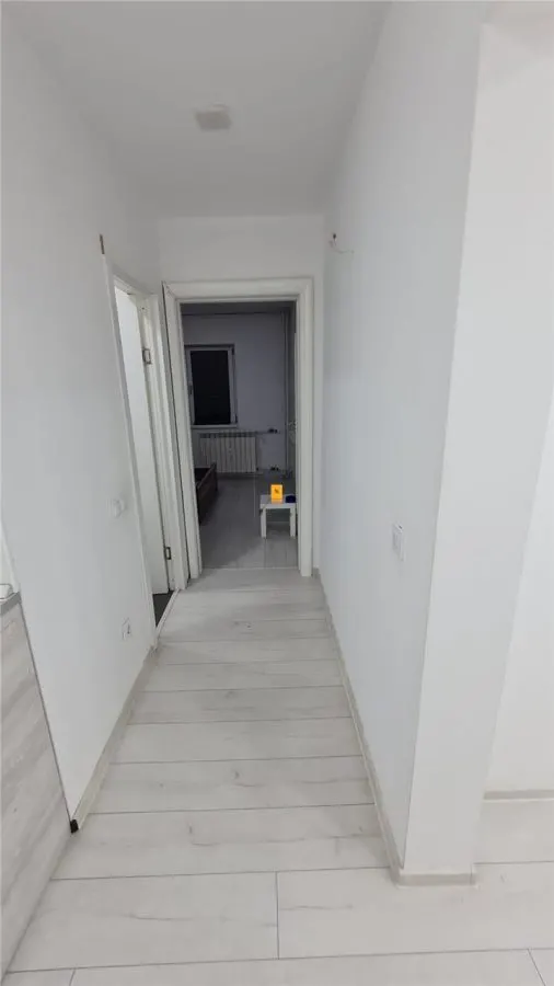 Apartament 2 camere zona Nord-Cameliei - foto 4