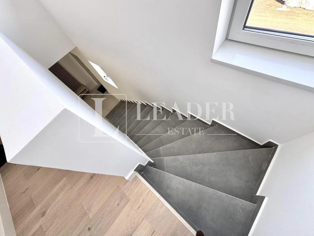 Casa insiruita moderna de inchiriat â€“ H4L The Village Pipera - foto 17
