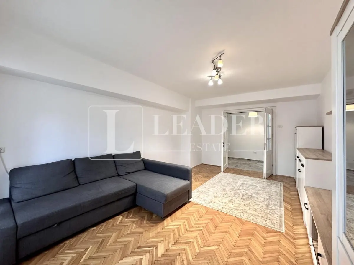 Apartament spatios cu 4 camere || Piata Alba Iulia | Partial mobilat - foto 2