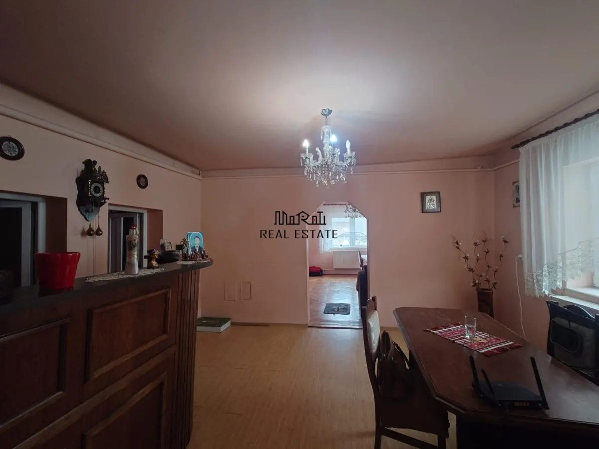 Casa si Teren Brad la drum european - foto 10