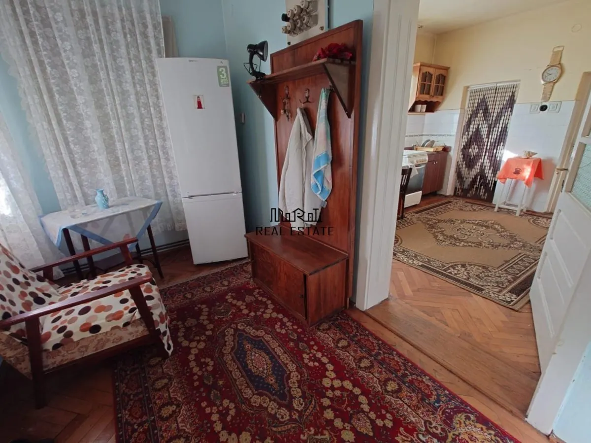 Casa cu teren, aproape de centrul balneo-termal Vata Bai - foto 4