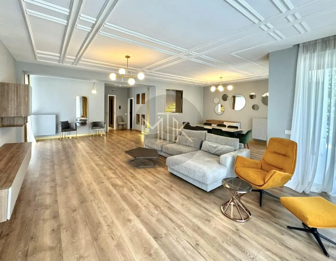 VILA INDIVIDUALA de LUX in Complex | 8 camere | Mobilata&utilata | 4 locuri de parcare | BANEASA - foto 1