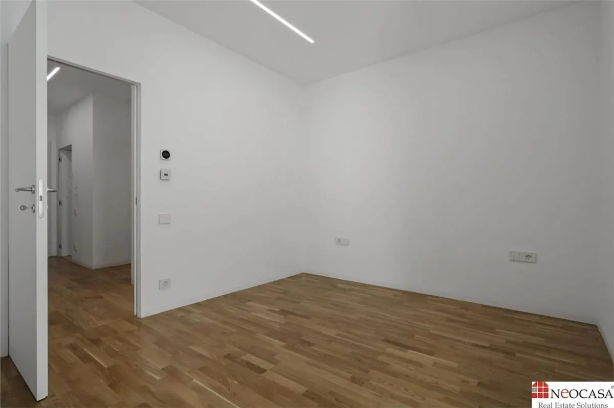 Excelenta in Arhitectura si Design Exclusiv - foto 9