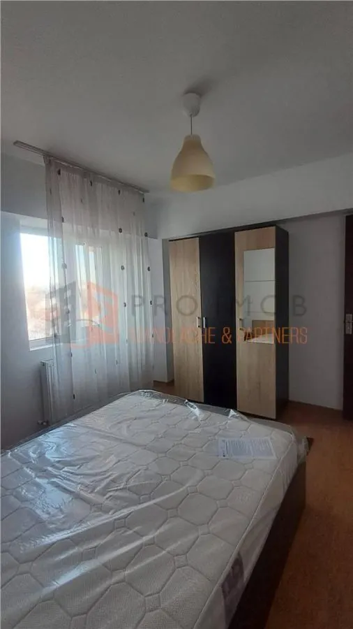 Apartament 3 camere cf 1 decomandat zona Obor - foto 3