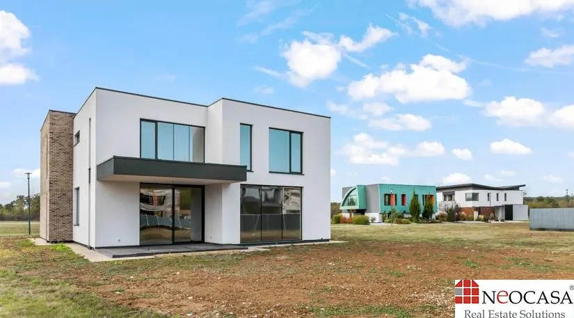 VILA SUPERBA 2023, STIL MEDITERANEAN, IN INIMA PADURII, TEREN 959 MP! - foto 1