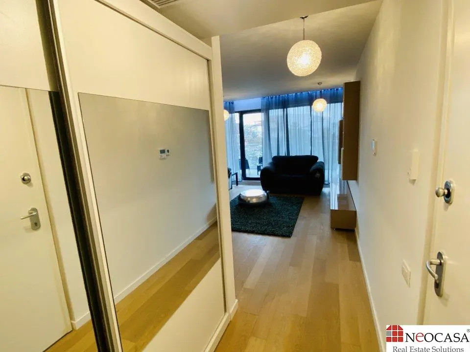2 CAMERE MOBILAT, CU TERASA SI LOC DE PARCARE - foto 5