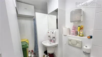 Centru stomatologic cu 2 cabinete + radiologie â€“ de vanzare in Brasov - foto 24