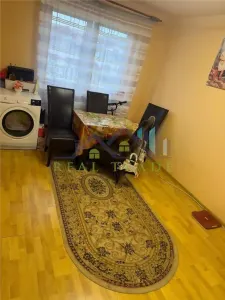 Apartament 3 camere etaj intermediar zona Gemenii - foto 1