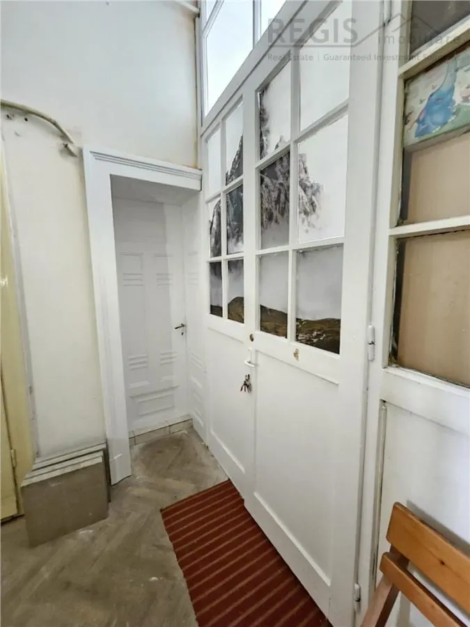 Studio Livada Postei  ULTRACENTRAL Brasov cu parcare, beci si anexa - foto 7