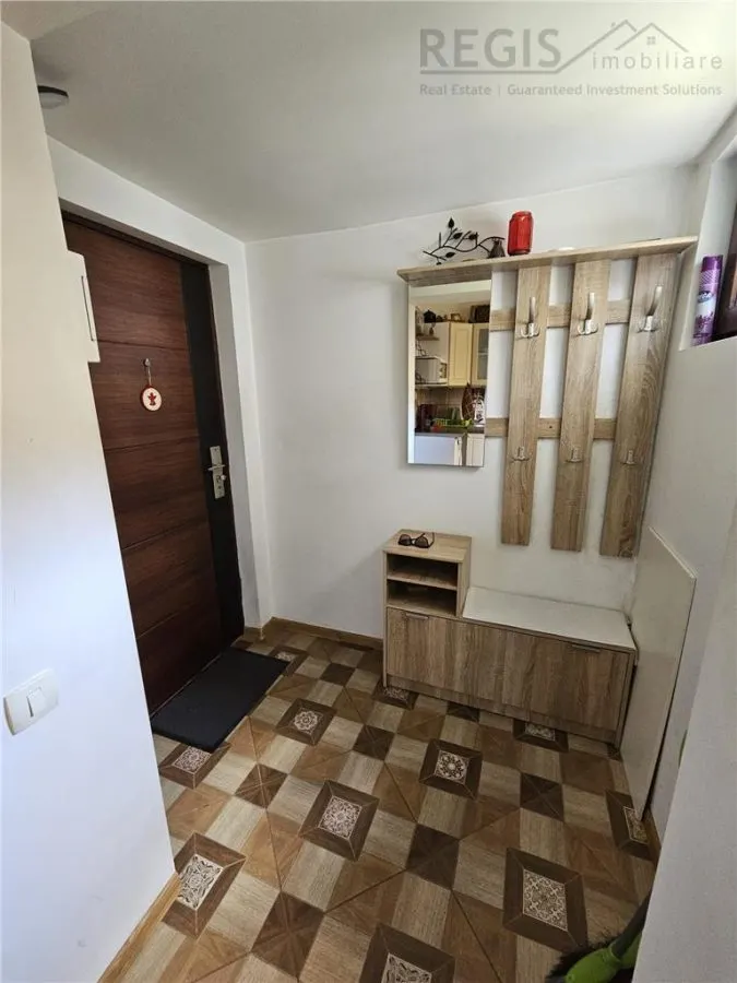 Casa 2 apartamente si curte privata , AFI Mall Brasov - foto 12