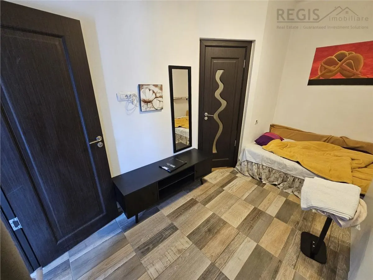 Casa 2 apartamente si curte privata , AFI Mall Brasov - foto 16