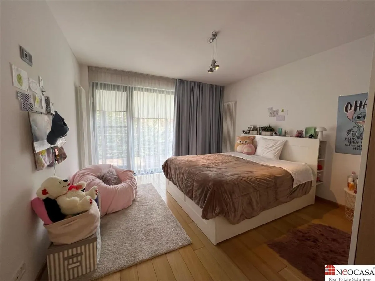 PROPRIETATE REMARCABILA - ELEGANTA, SPATIU, ARHITECTURA, NUMEROASE FACILITATI - foto 15