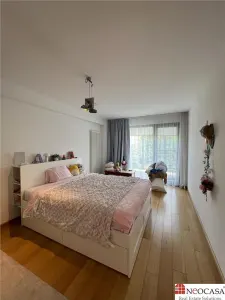 PROPRIETATE REMARCABILA - ELEGANTA, SPATIU, ARHITECTURA, NUMEROASE FACILITATI - foto 16