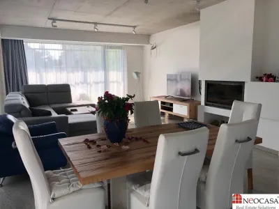PROPRIETATE REMARCABILA - ELEGANTA, SPATIU, ARHITECTURA, NUMEROASE FACILITATI - foto 4