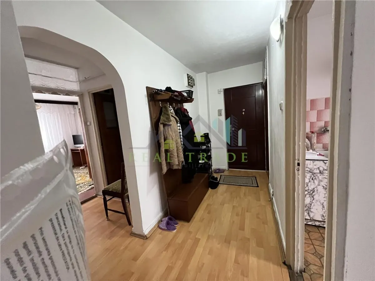 Apartament 3 camere, 2 bai, 2 balcoane, 78 mp, Carpatilor - foto 8