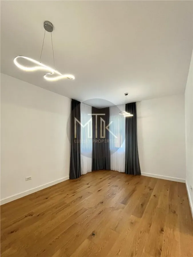 EXCLUSIV | SCOALA AMERICANA - Complex cu PISCINA | Pipera - Vila Duplex / 327 MP - foto 20