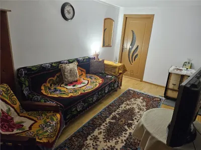 Casa tip parter + beci si teren 4684 mp in Candesti, Vernesti - foto 14