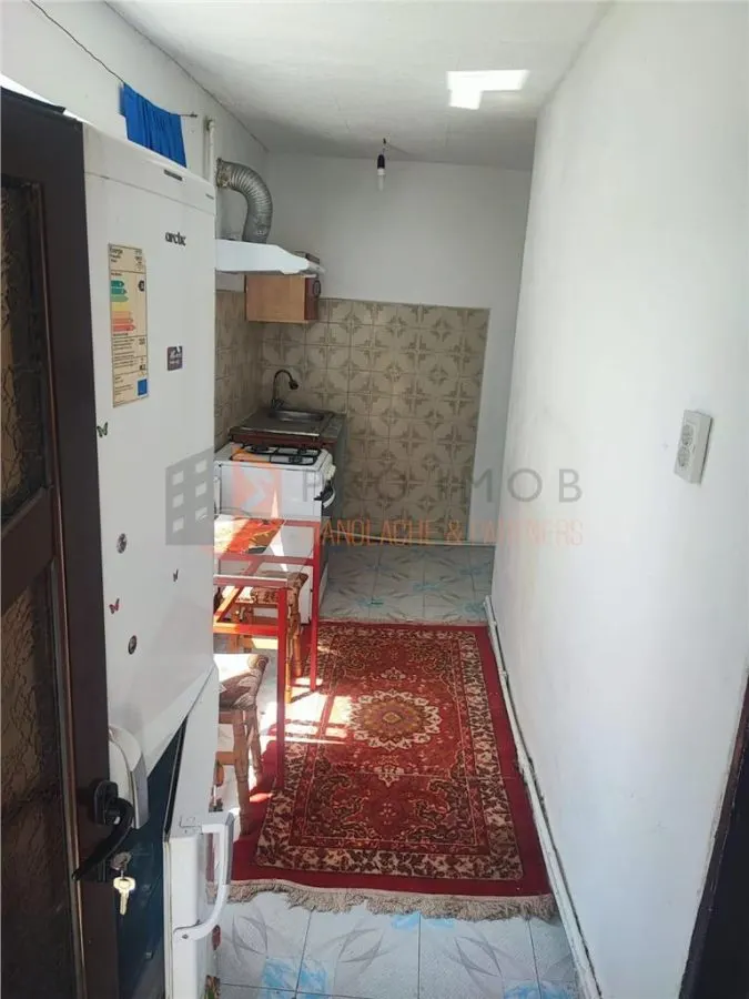 Casa tip parter + mansarda in zona Centru - foto 13