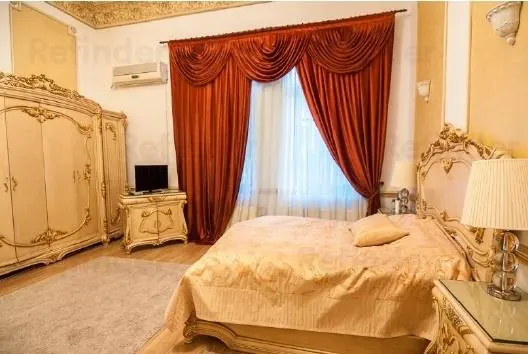 Vanzare apartament exclusivist in vila | Ultracentral - Piata Sfantul Stefan | 265 mp | - foto 1