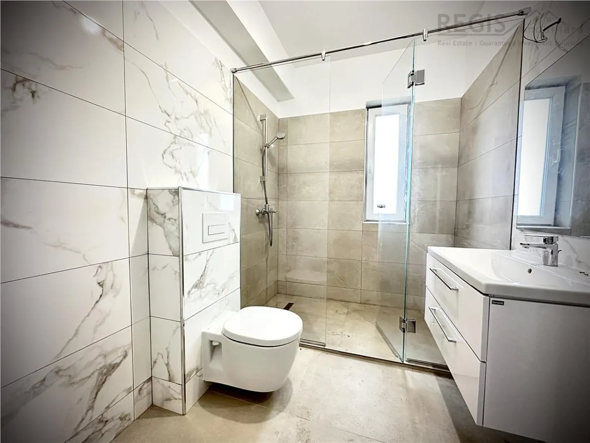 2 camere 96 mp, 2 bai, vedere spectaculoasa â€“ Rasnov - foto 13