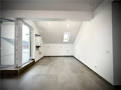 2 camere 96 mp, 2 bai, vedere spectaculoasa â€“ Rasnov - foto 4