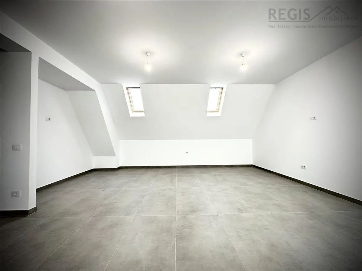 2 camere 96 mp, 2 bai, vedere spectaculoasa â€“ Rasnov - foto 5