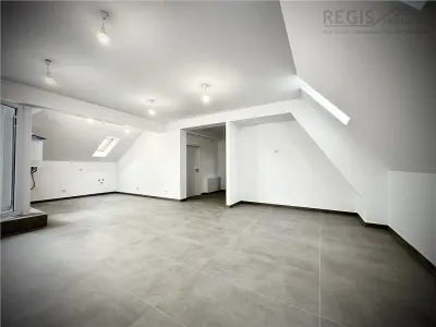 2 camere 96 mp, 2 bai, vedere spectaculoasa â€“ Rasnov - foto 7
