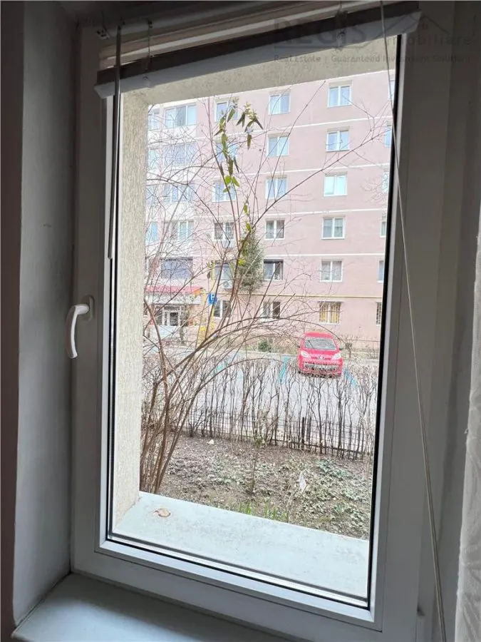 Vanzare apartament 2 camere - Astra, strada Cocorului - foto 24